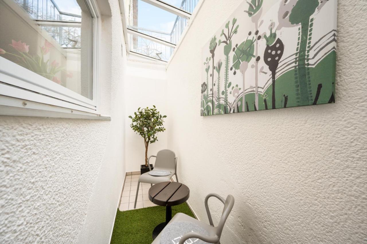 Apartment 1br 2beds - Kleiner Privater Innenhof- Barrierefrei! -frisch Saniert - Mozart Eins *
